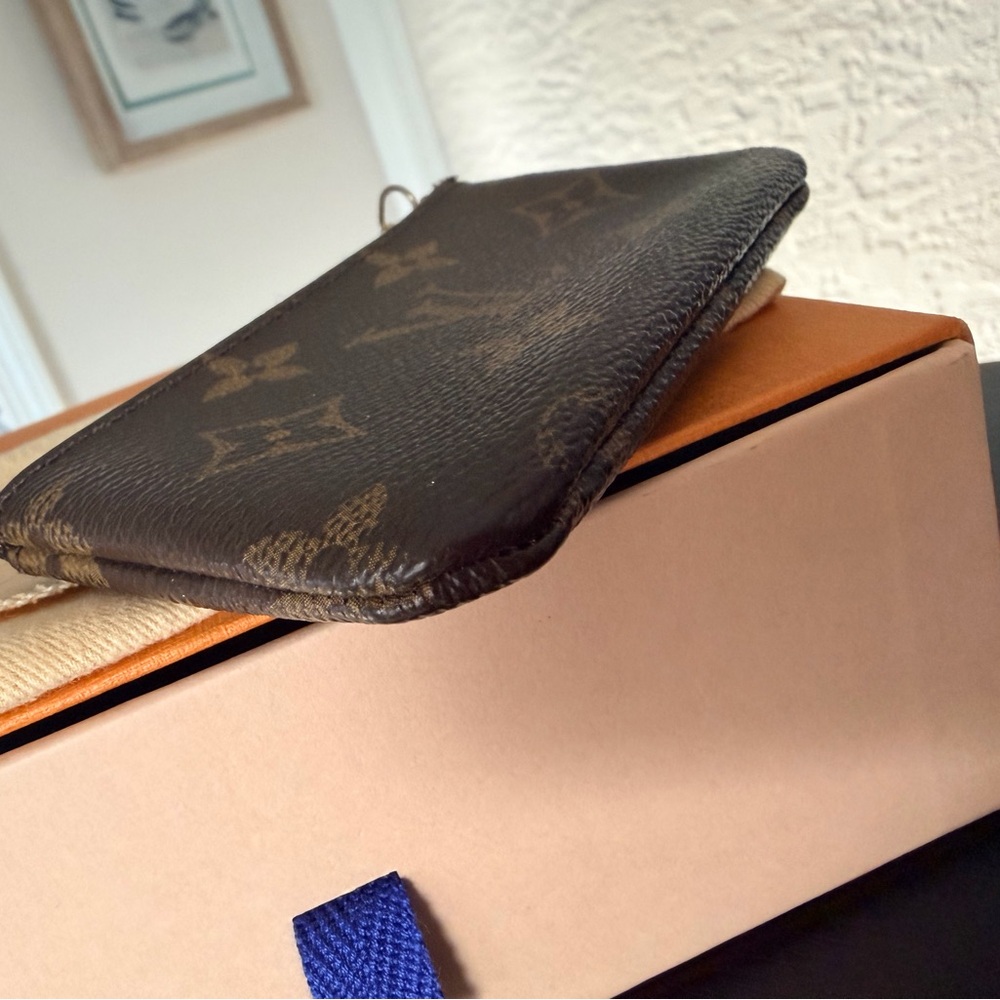 Louis Vuitton Monogram Canvas Key Holder Pouch Wallet - Picture 8 of 16